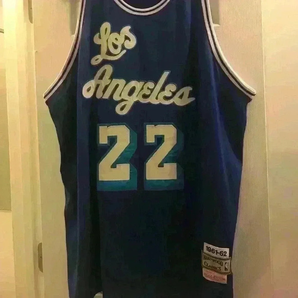 Jersey - Picture 3 of 3